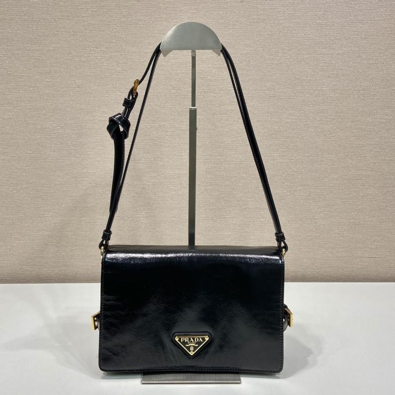 Pra*a hobo bags